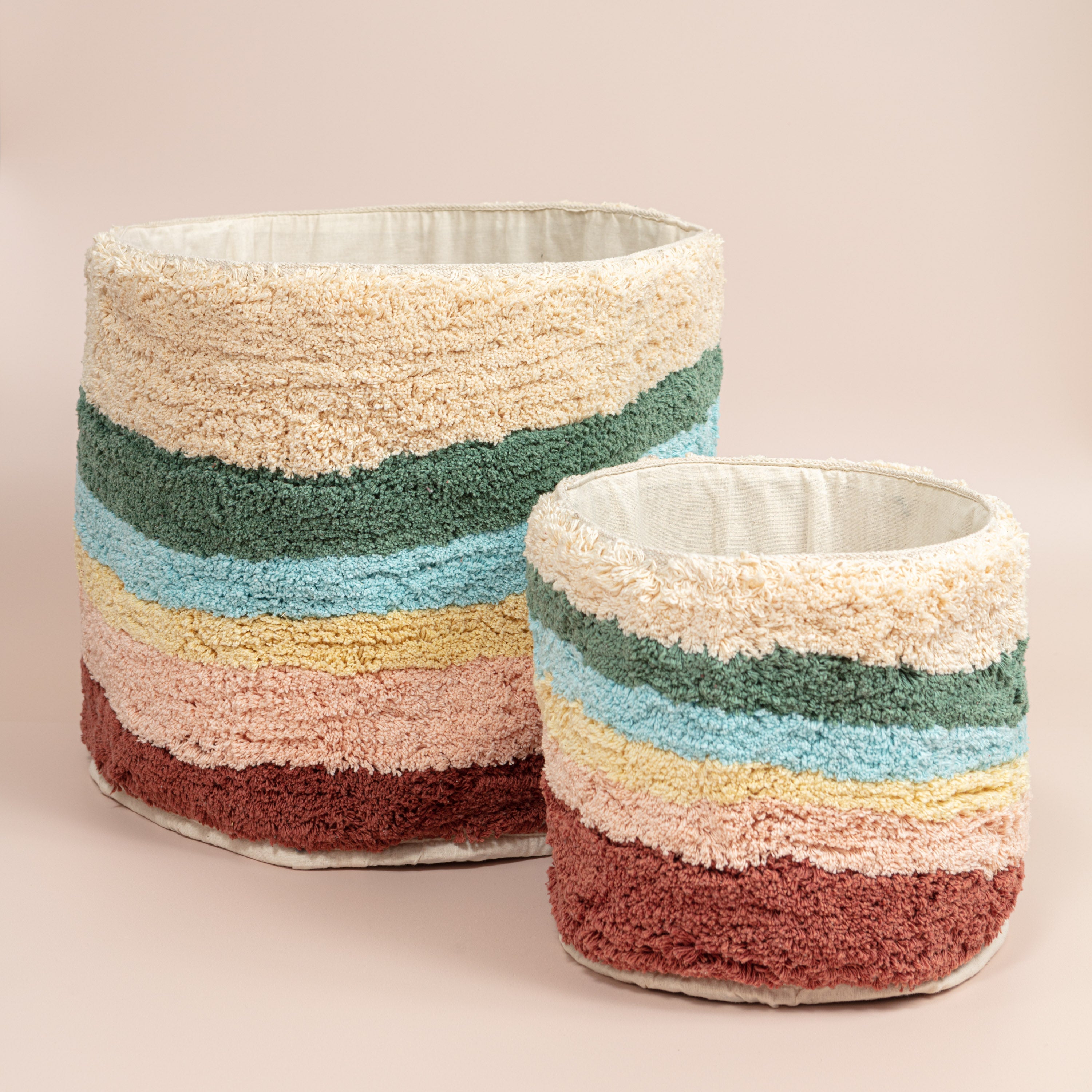 Cali Tufted Basket - Small - Peachy Parrot