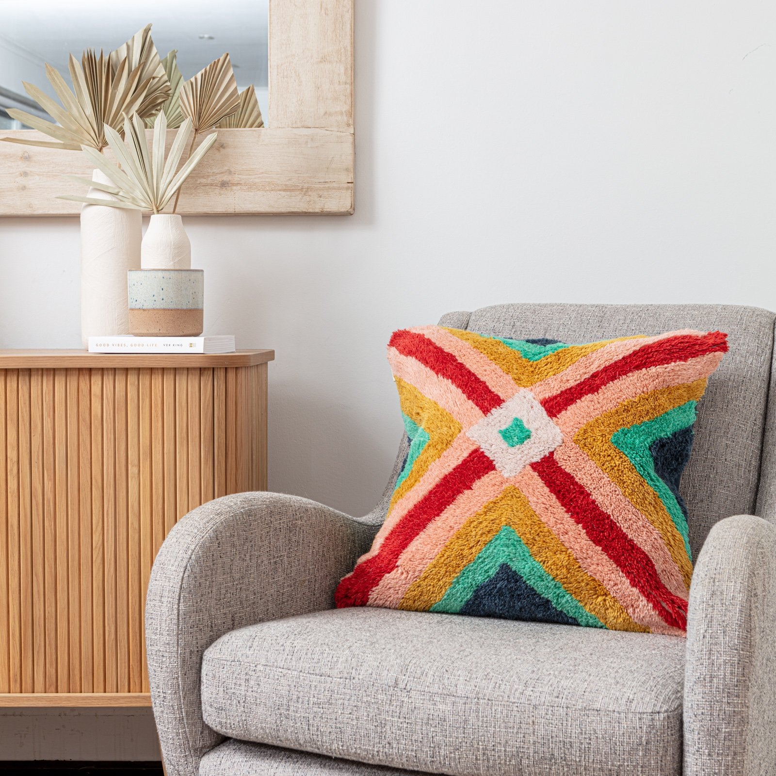 HIPPY SHAG CUSHION - Peachy Parrot