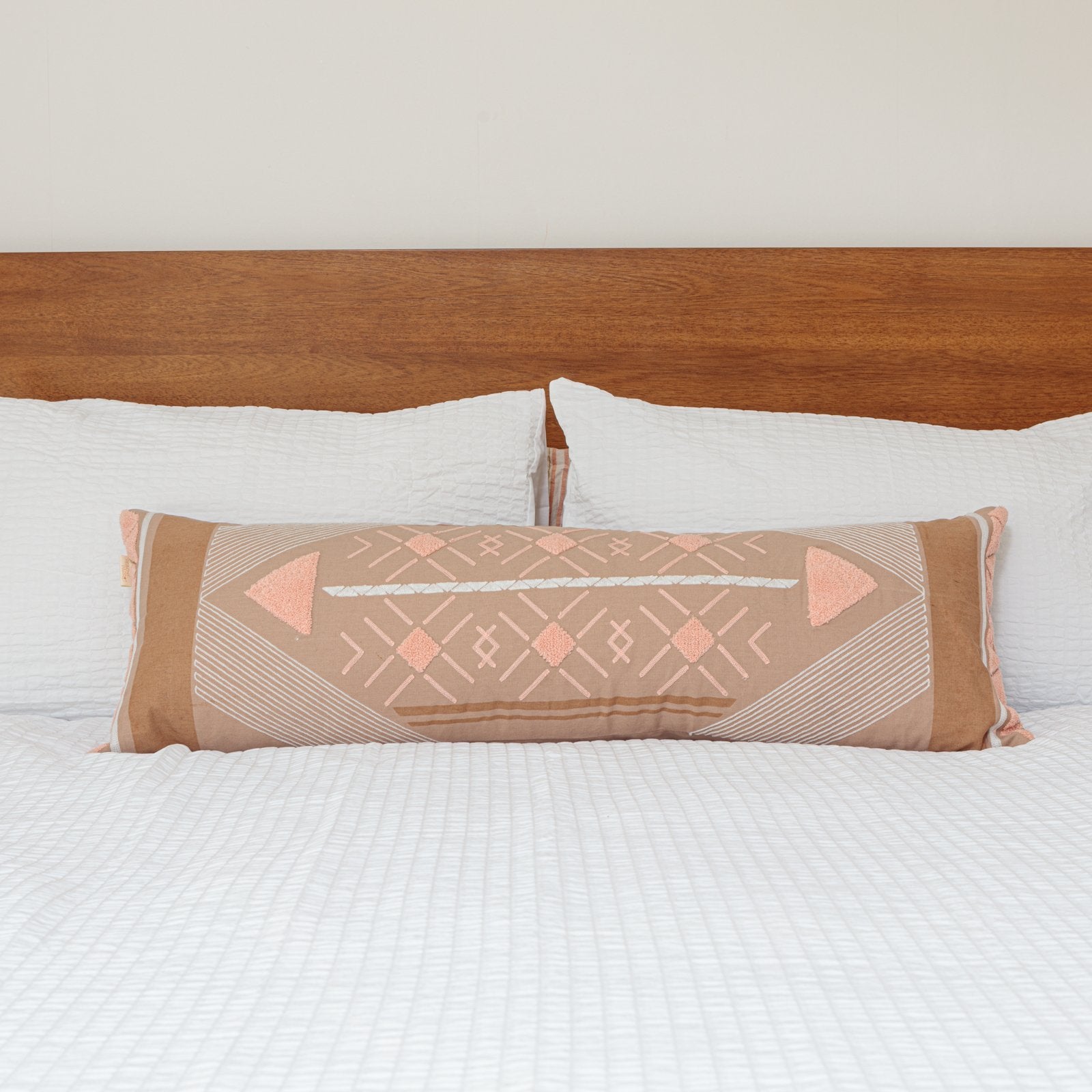 CANYON CUSHION - Peachy Parrot