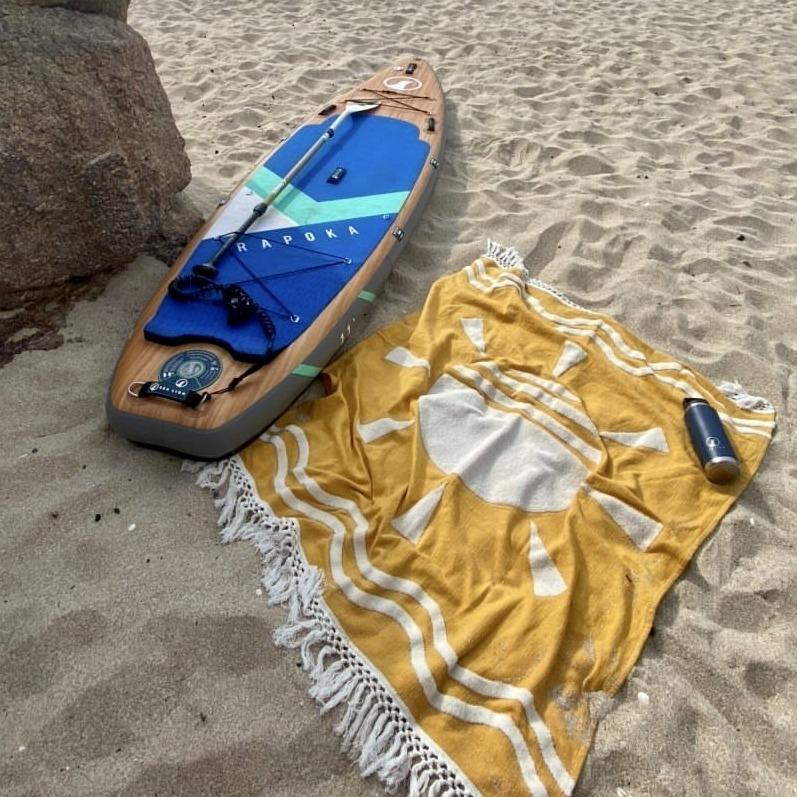 Sunseeker Throw - Peachy Parrot